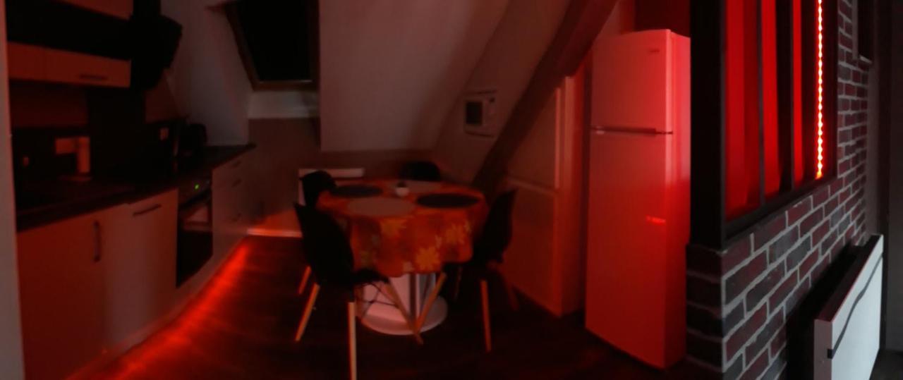 Gite Les Combles Du Bonheur Colmar Exteriér fotografie