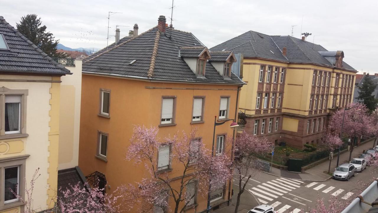 Gite Les Combles Du Bonheur Colmar Exteriér fotografie